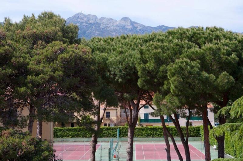 Marinella Hotel 3*