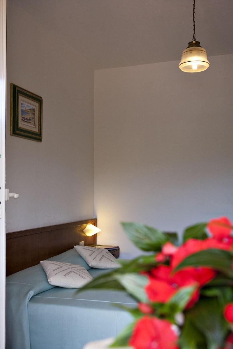 Marinella 3*
